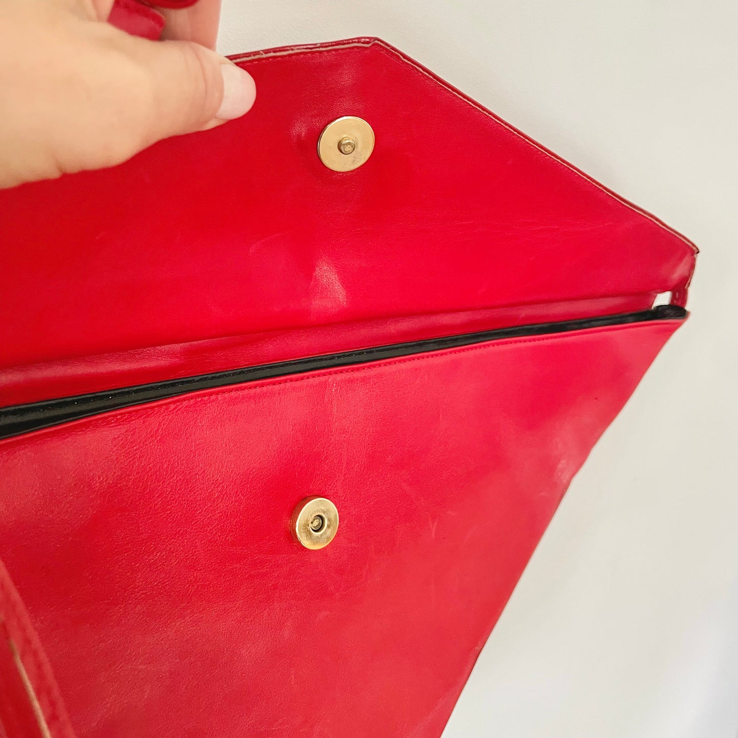 Sac triangle rouge