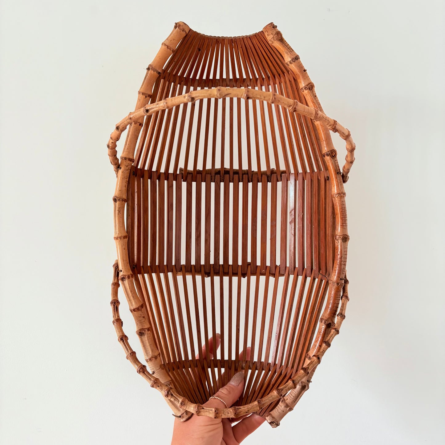 Panier en bois et bambou
