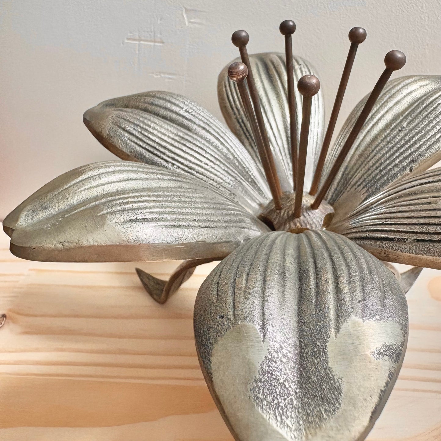 Cendrier en forme de fleur
