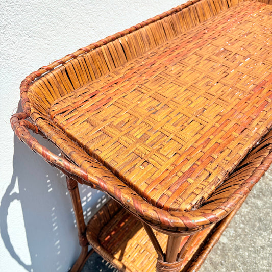 Desserte en rotin des Philippines