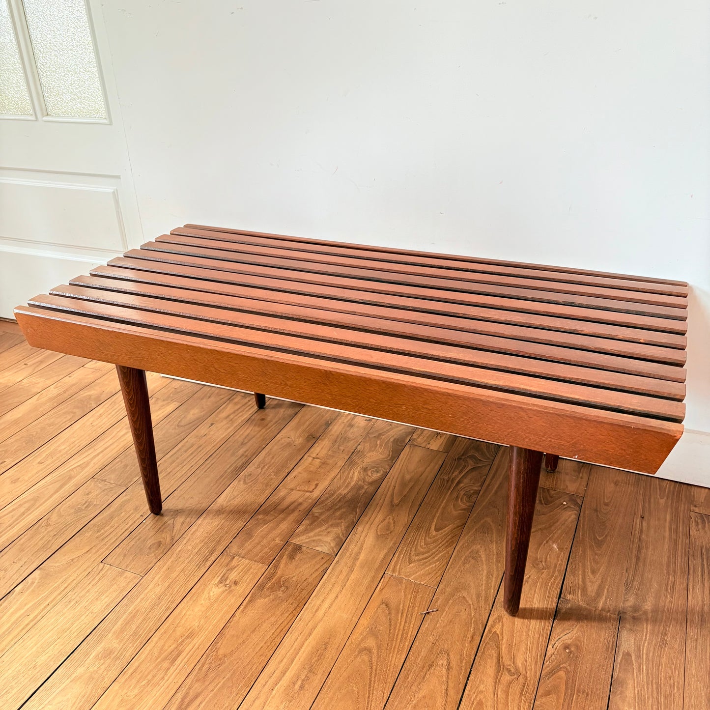 Table basse ou banc style scandinave
