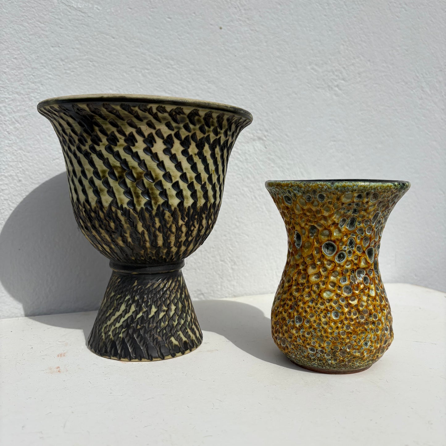 Lot de deux poteries anciennes