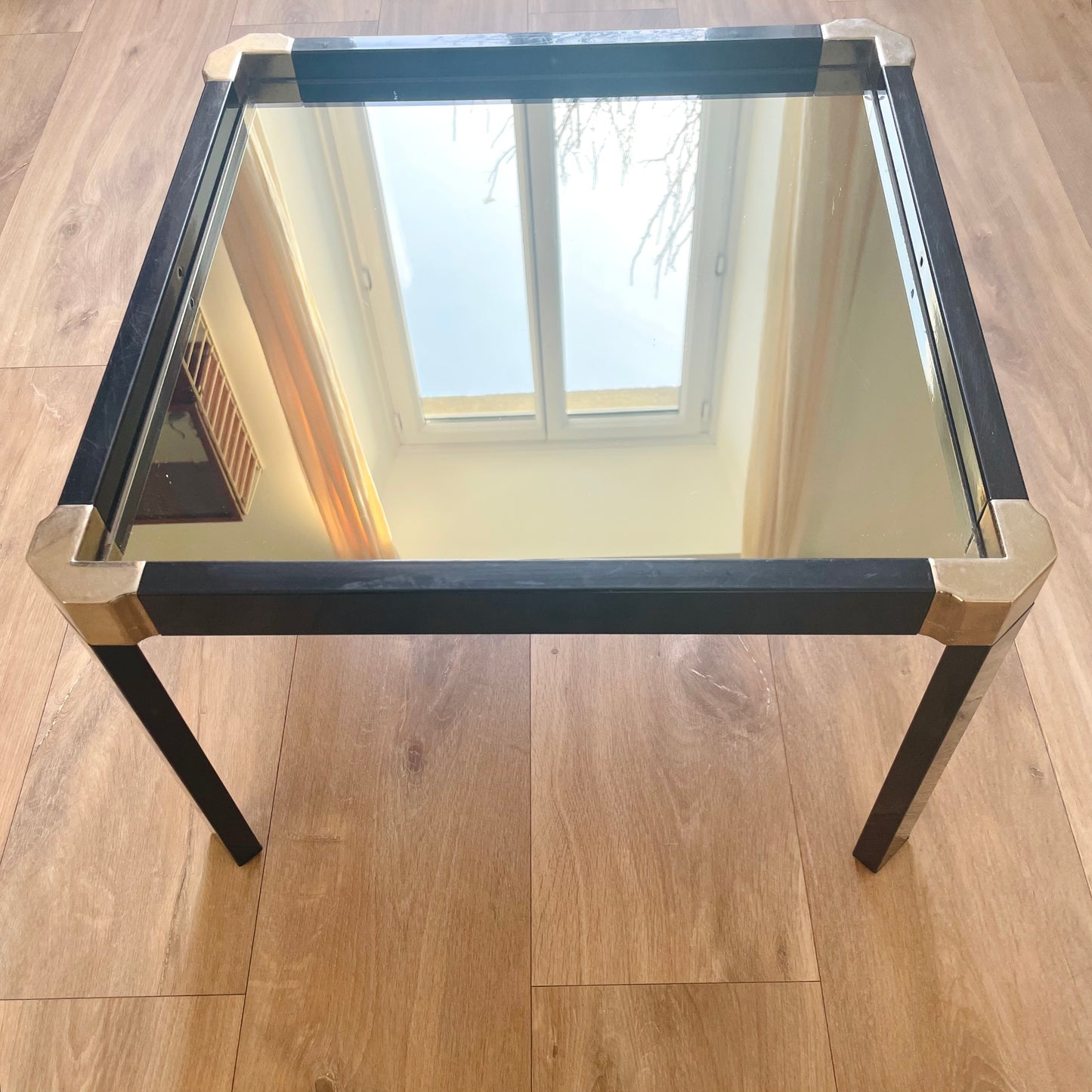 Table d’appoint années 70