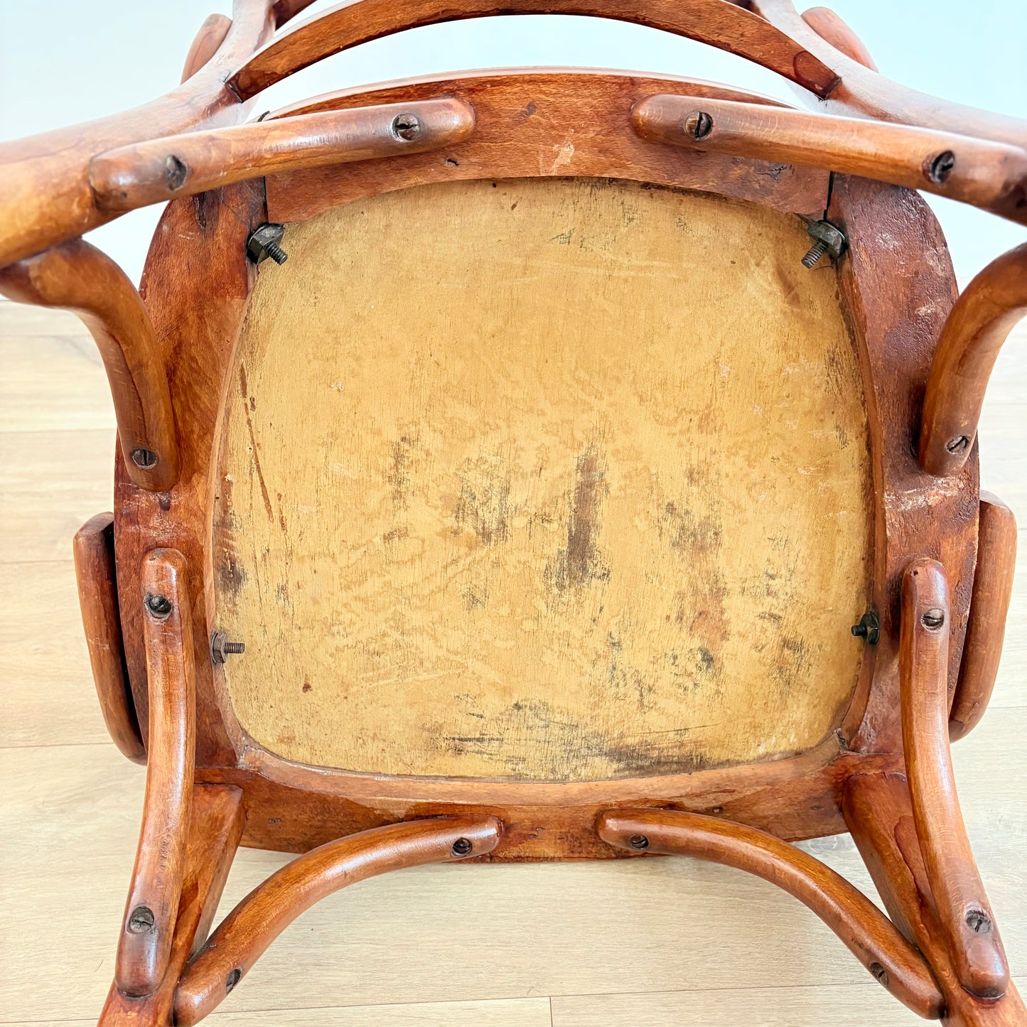 Fauteuil en bois tourné