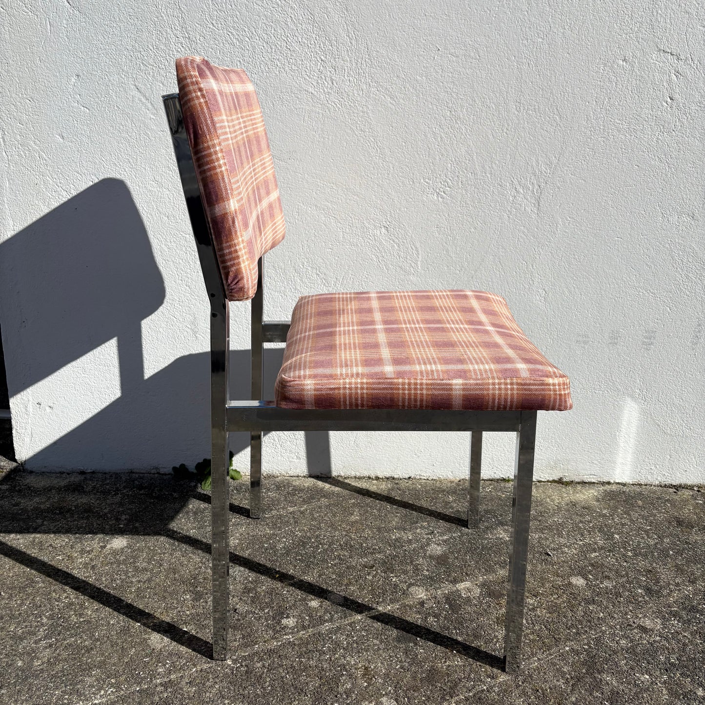 Chaise 70’s velours écossais