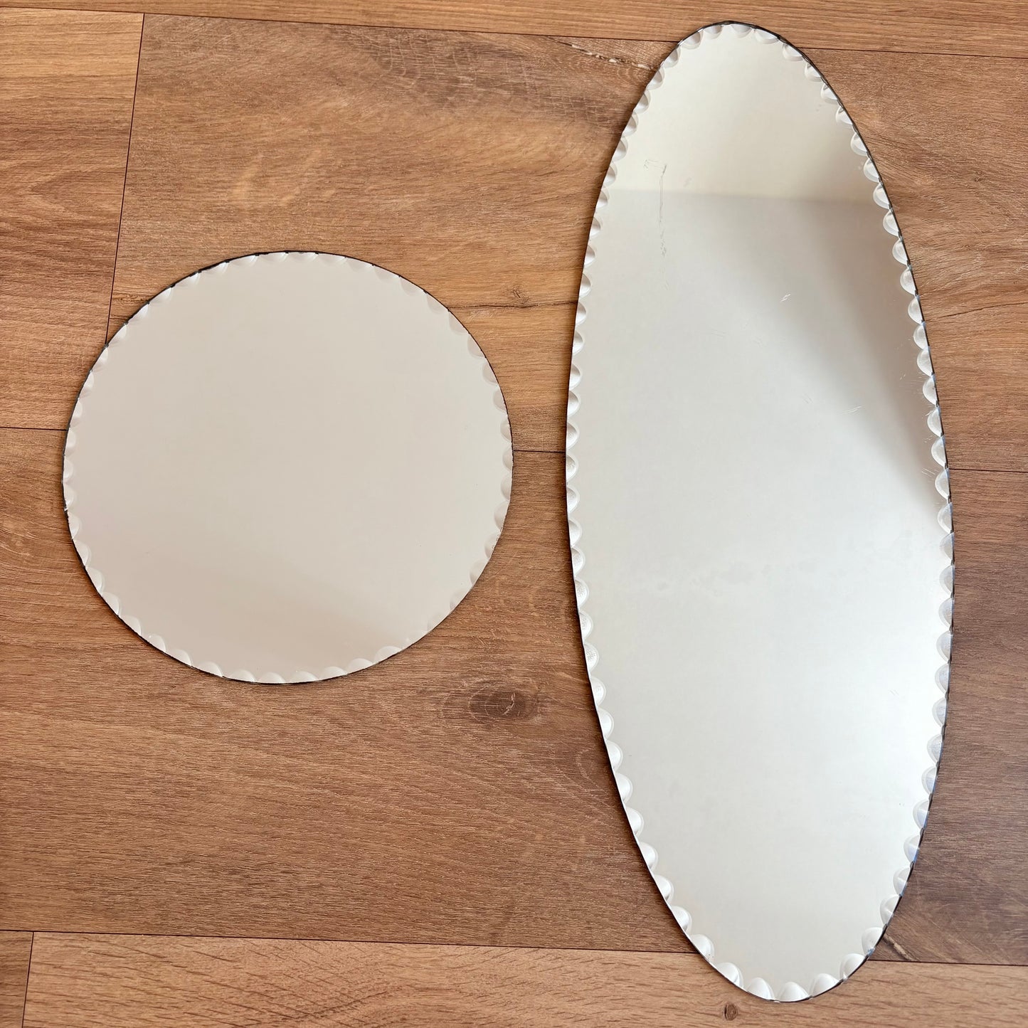 Paire de miroirs biseautés