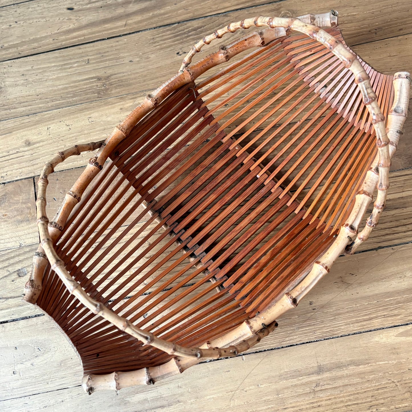 Panier en bois et bambou