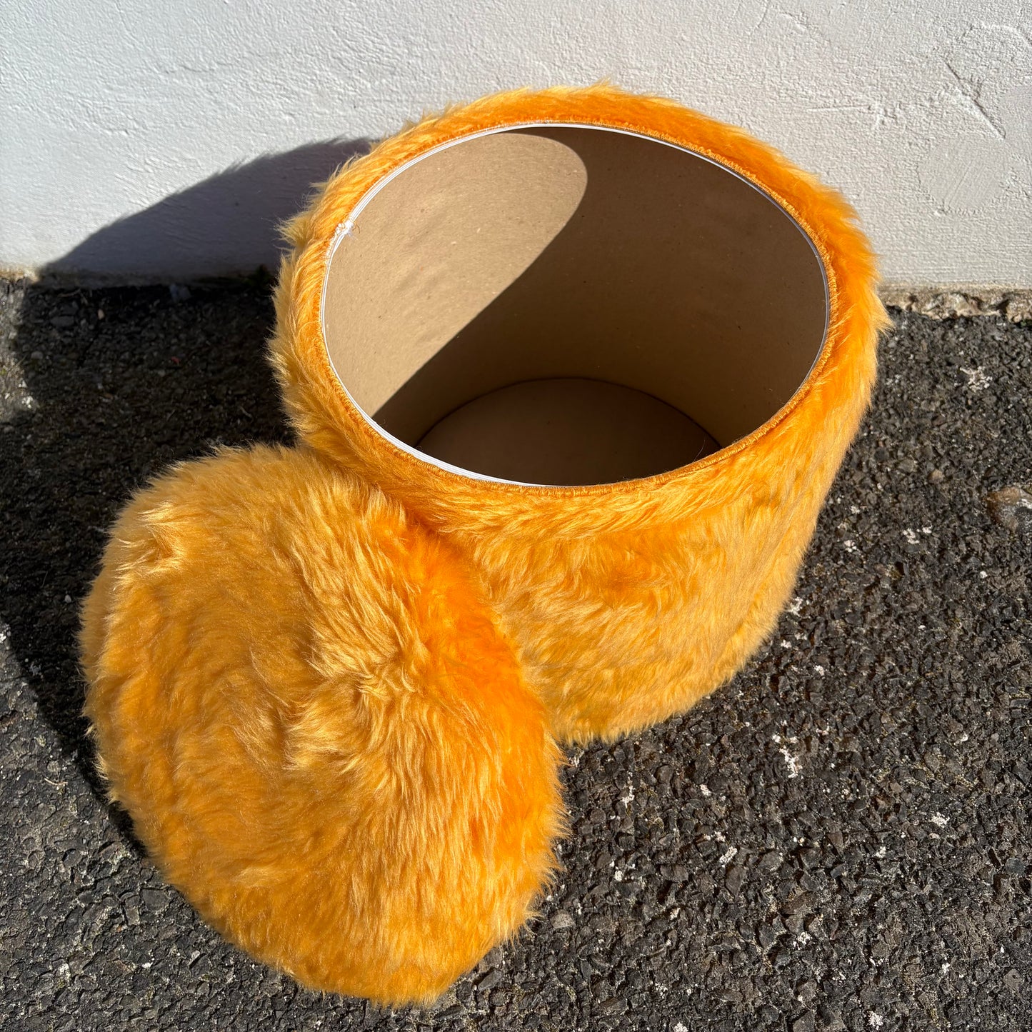 Pouf moumoute vintage
