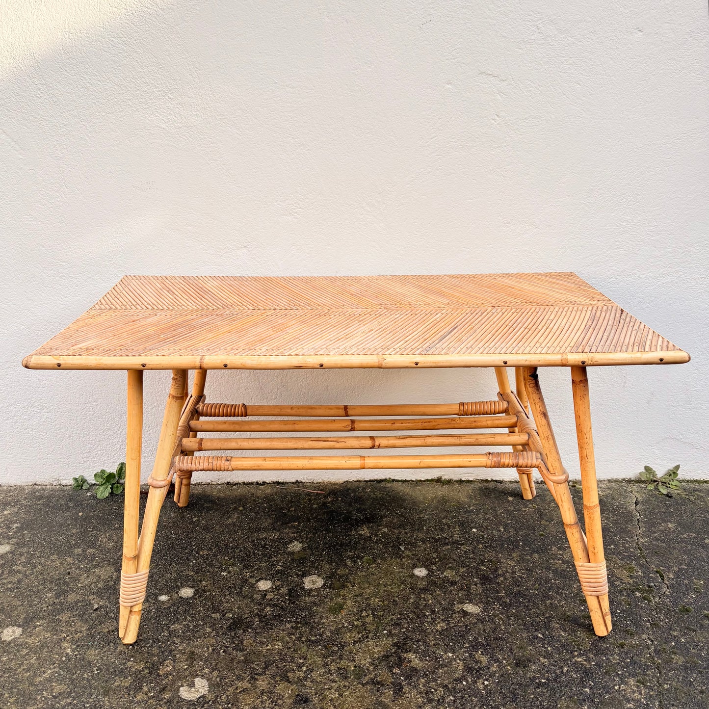 Table basse en rotin