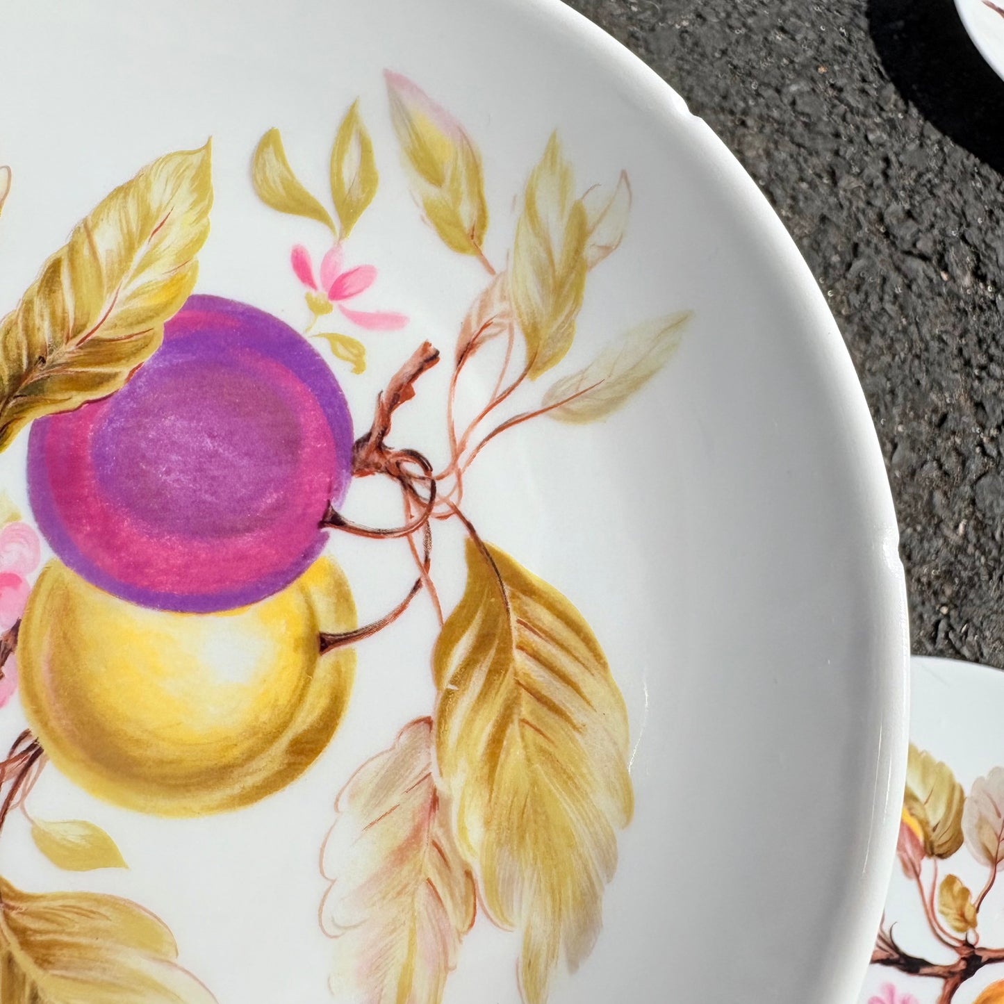 Lot de 10 assiettes à dessert décors fruits