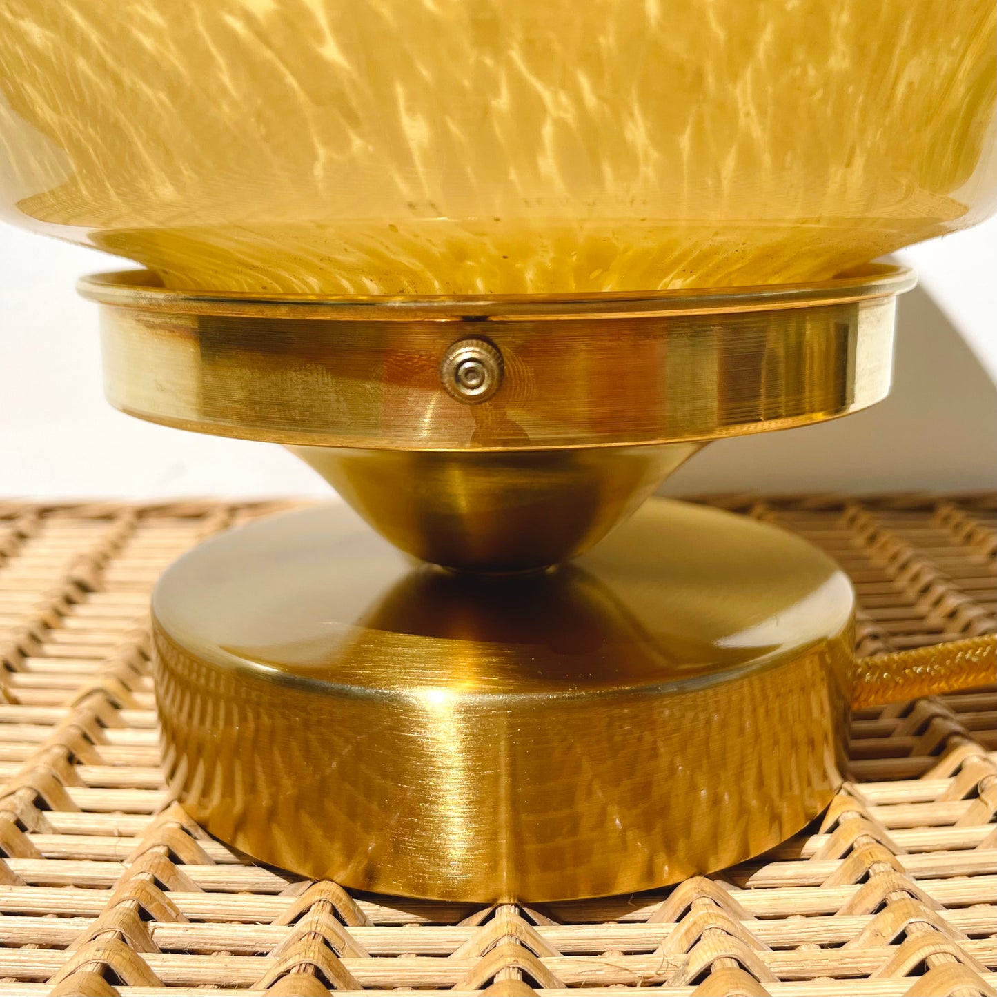 Lampe à poser en verre de Clichy