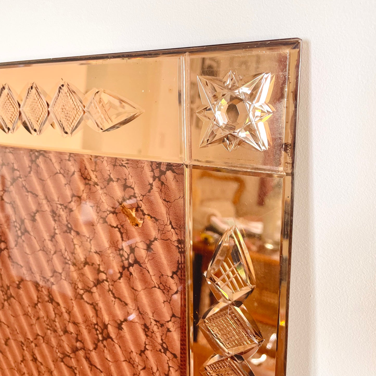Cadre miroir couleur cuivre