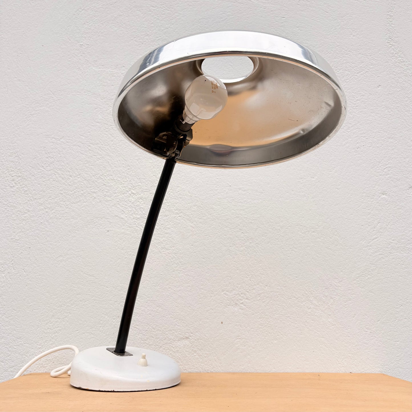 Grande lampe à poser style Bauhaus