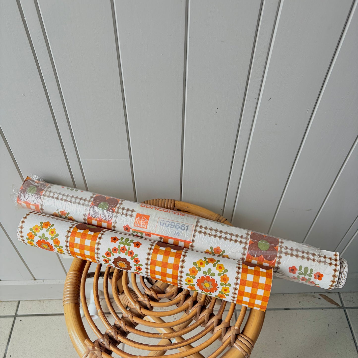 Papier peint vintage orange