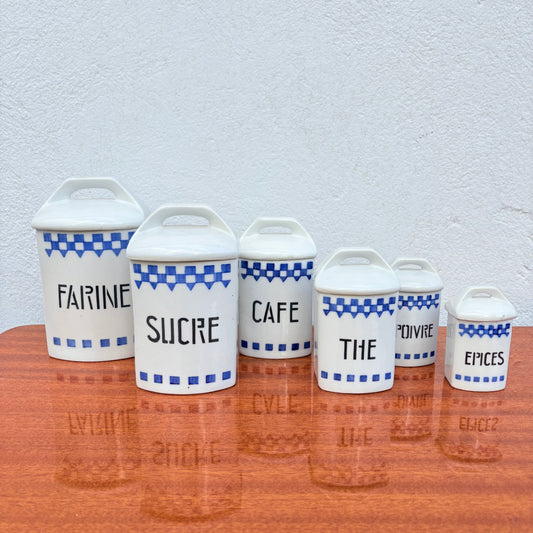 Série de pots en céramique