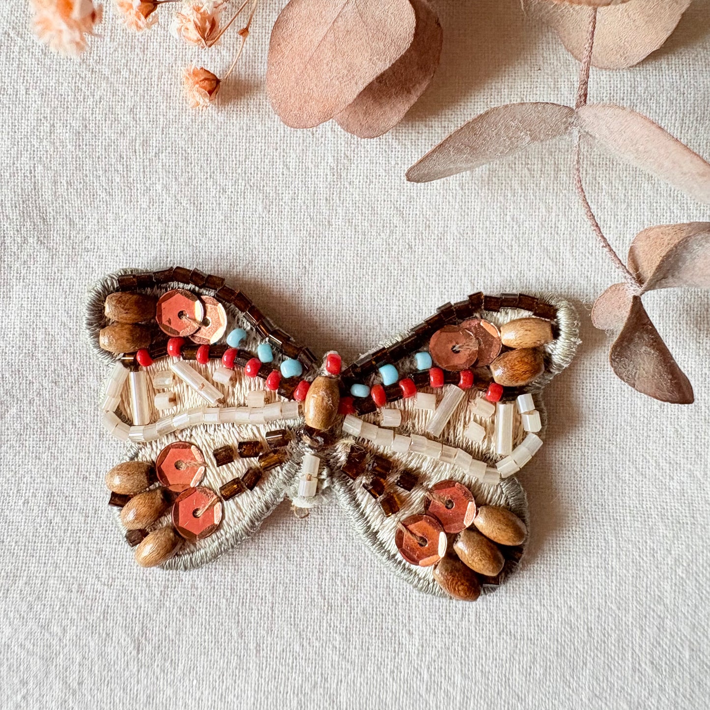 Broche papillon