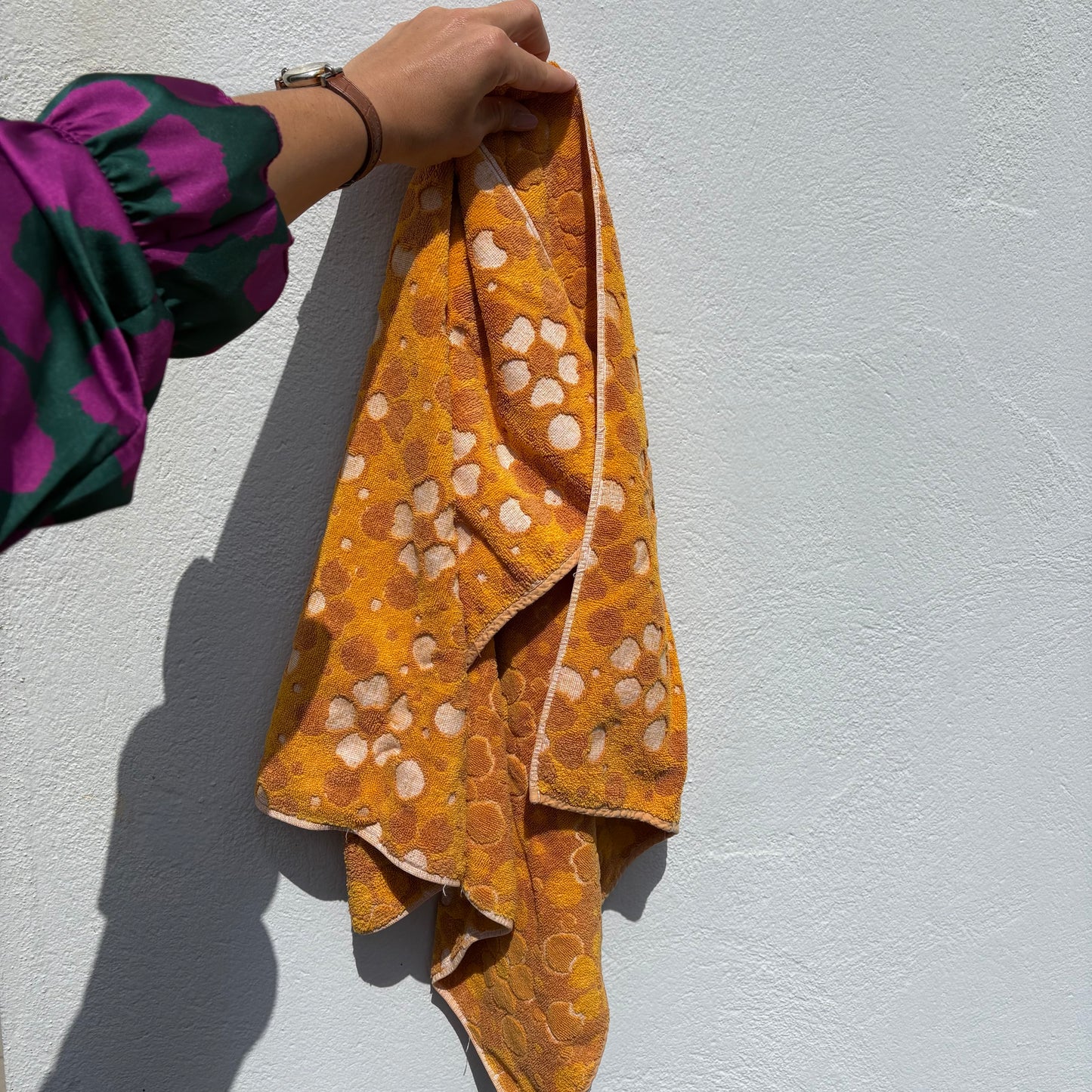 Serviettes de toilette neuves vintage