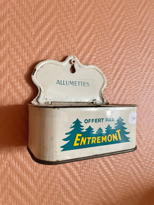 Boîte à allumettes en métal