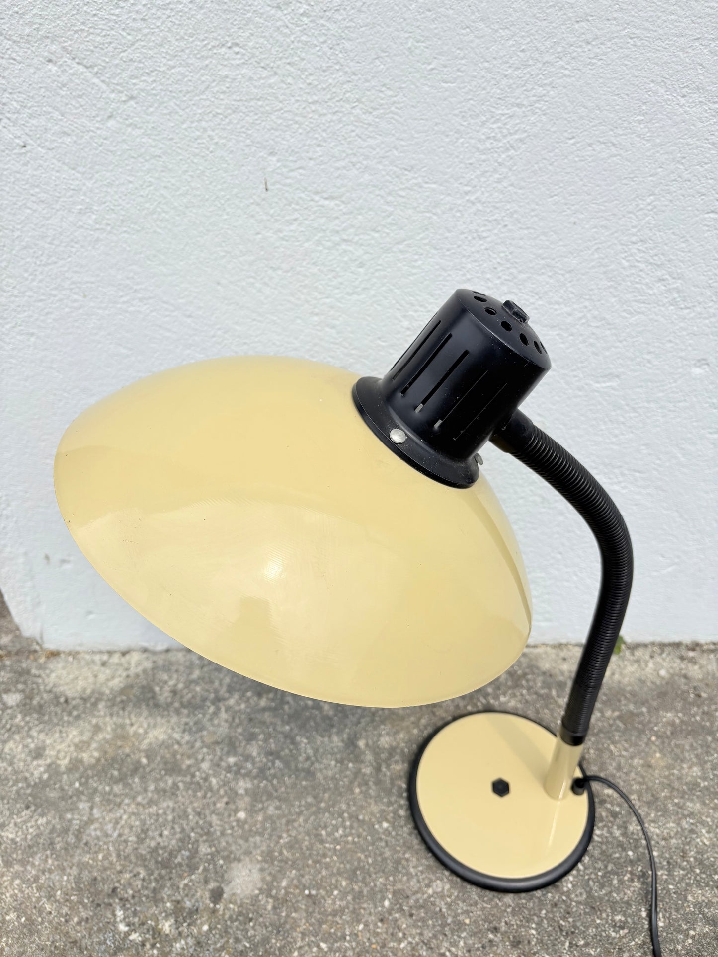 Lampe de bureau aluminor