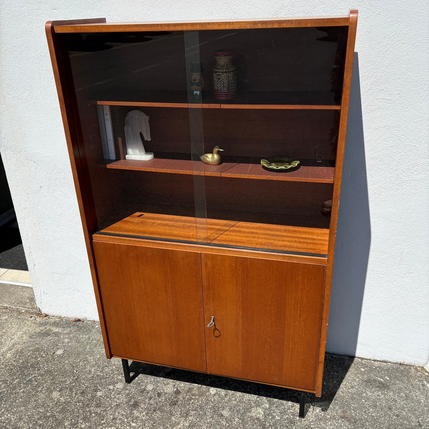 Meuble vitrine années 60