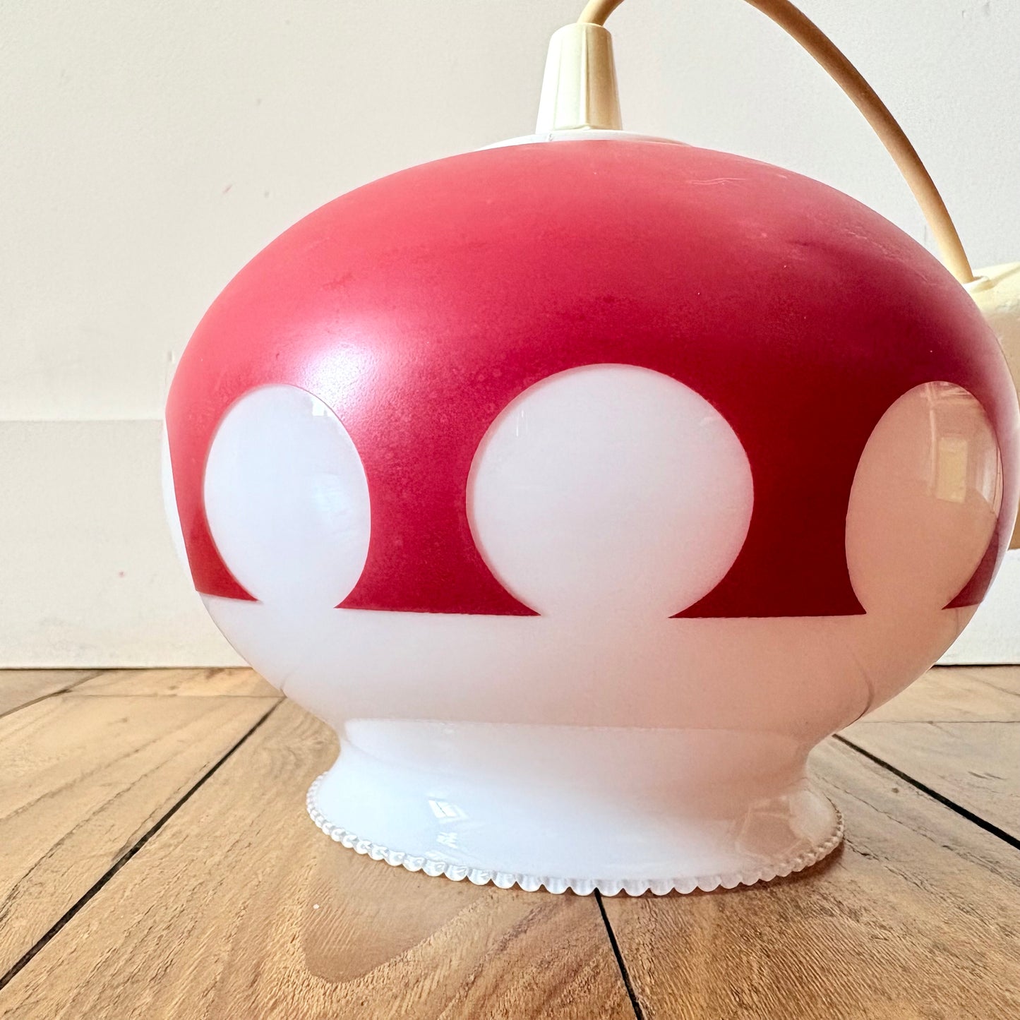 Suspension verre rouge et blanc