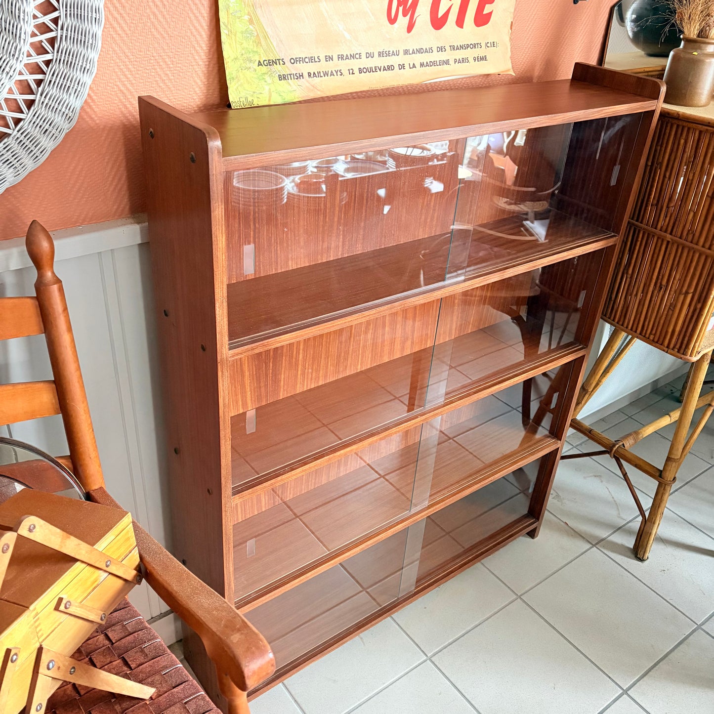 Vitrine années 70