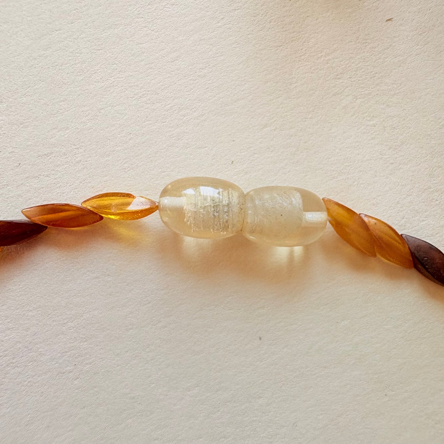 Collier ancien en ambre