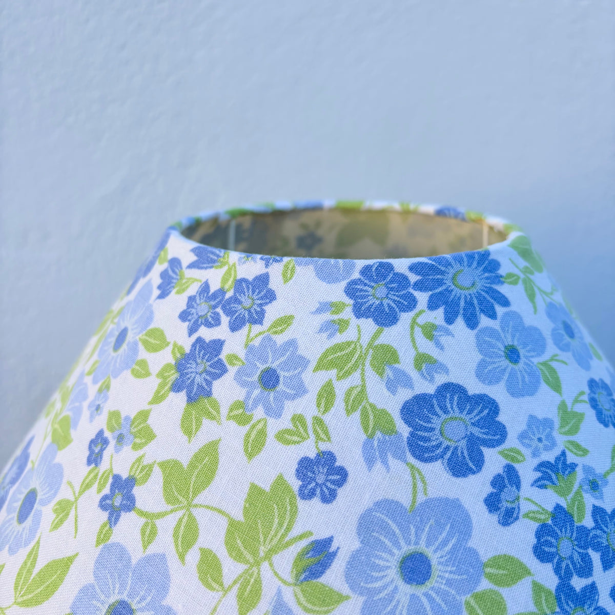 Lampe pied tulipe