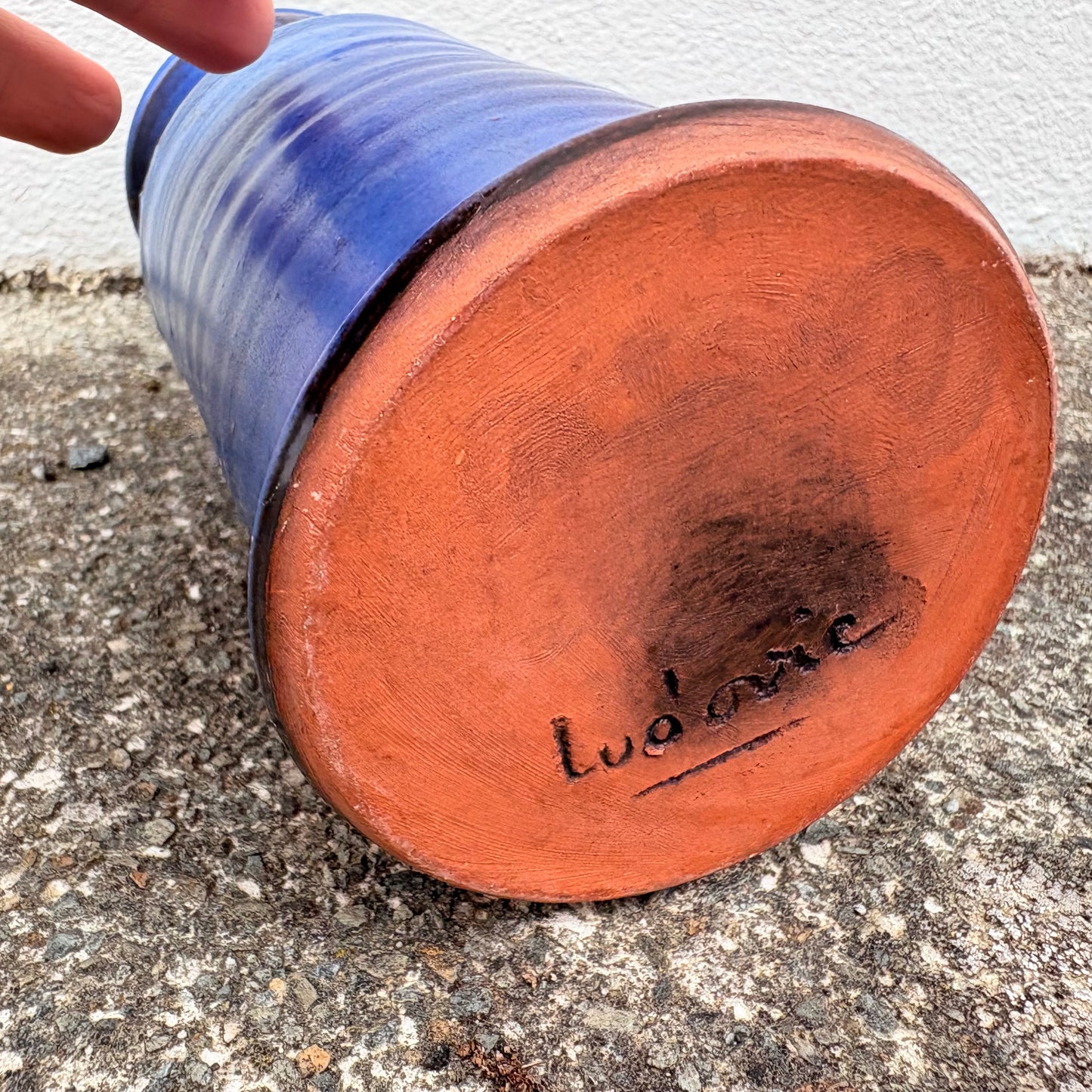 Poterie bleue