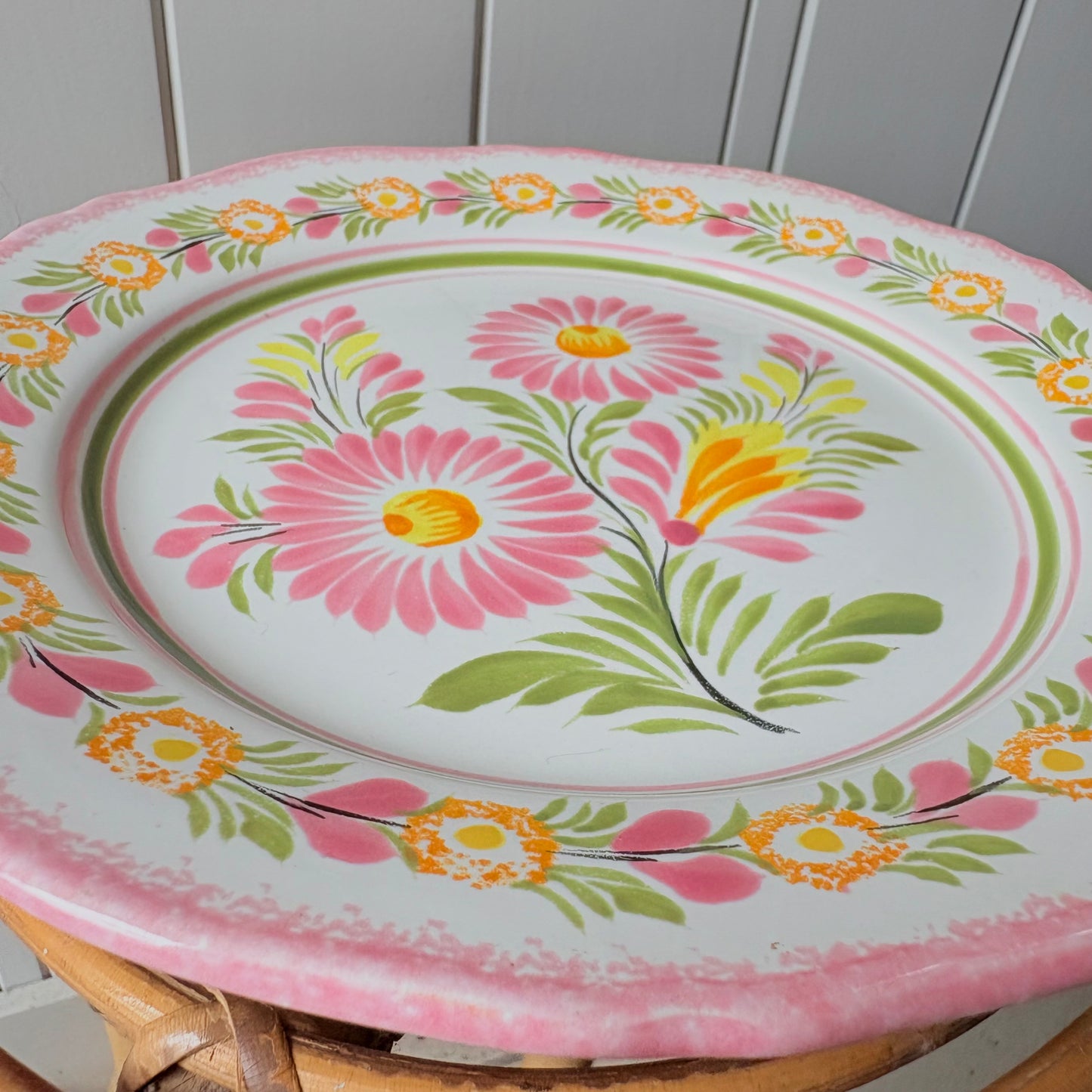 Assiette plate Henriot Quimper