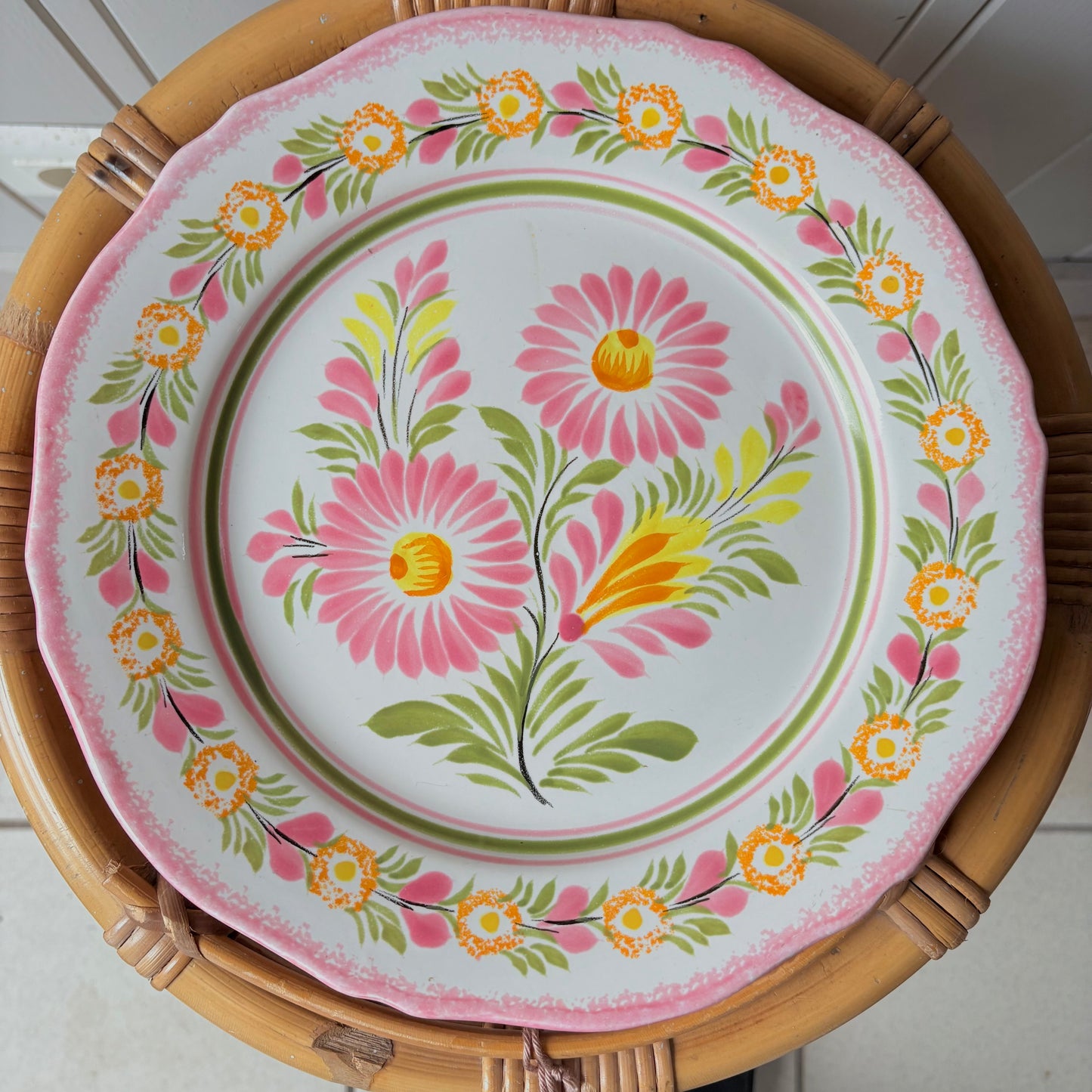 Assiette plate Henriot Quimper