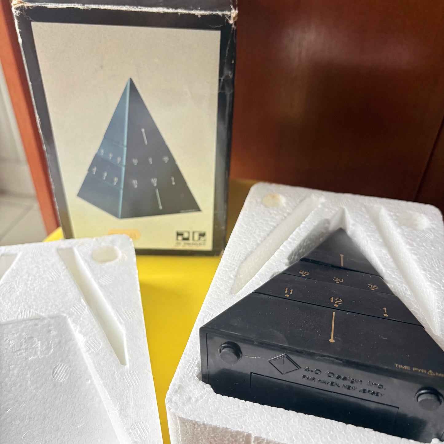 Time Pyramid Clock