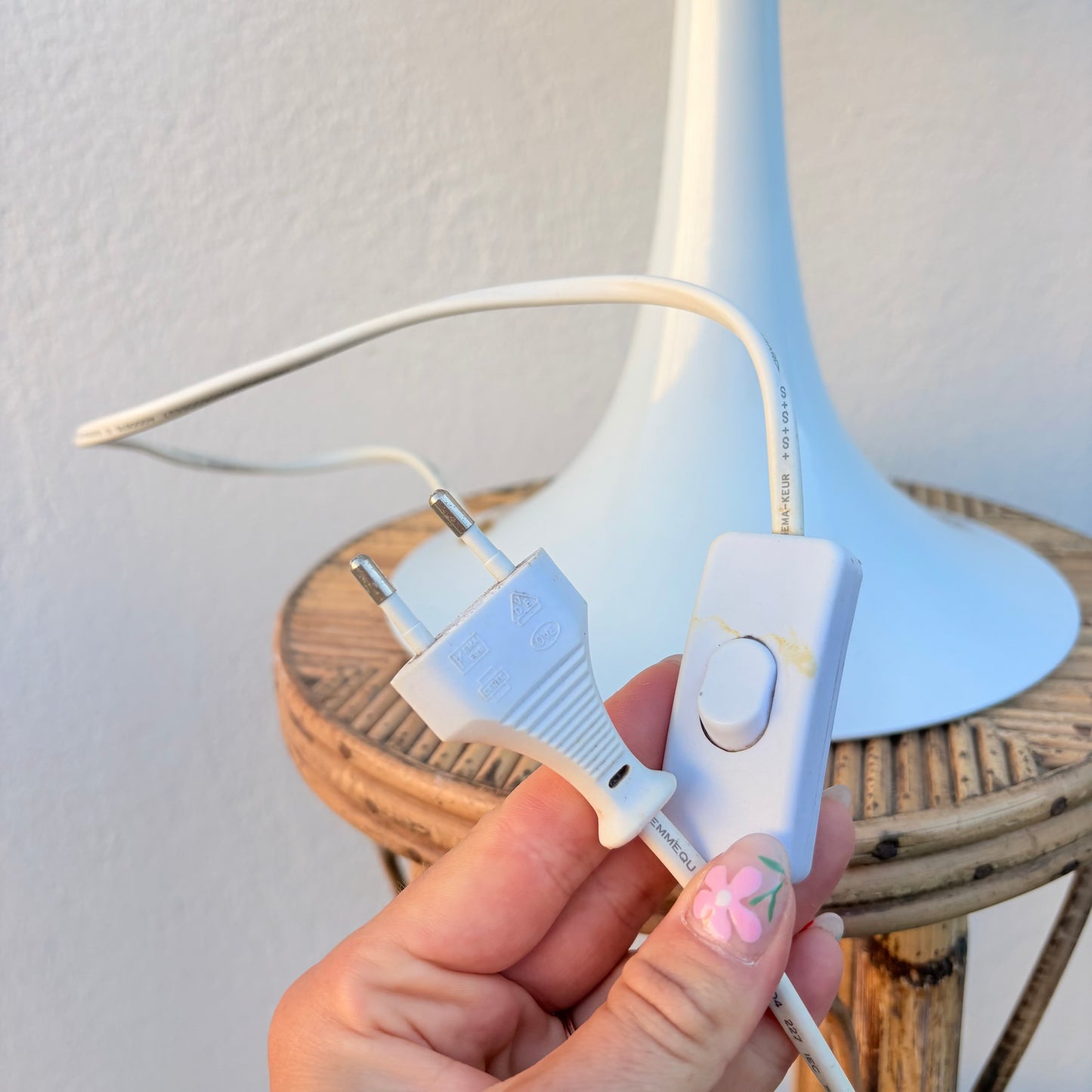Lampe pied tulipe