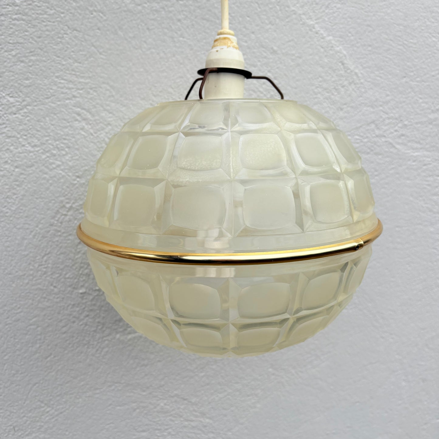 Lustre effet boule à facettes