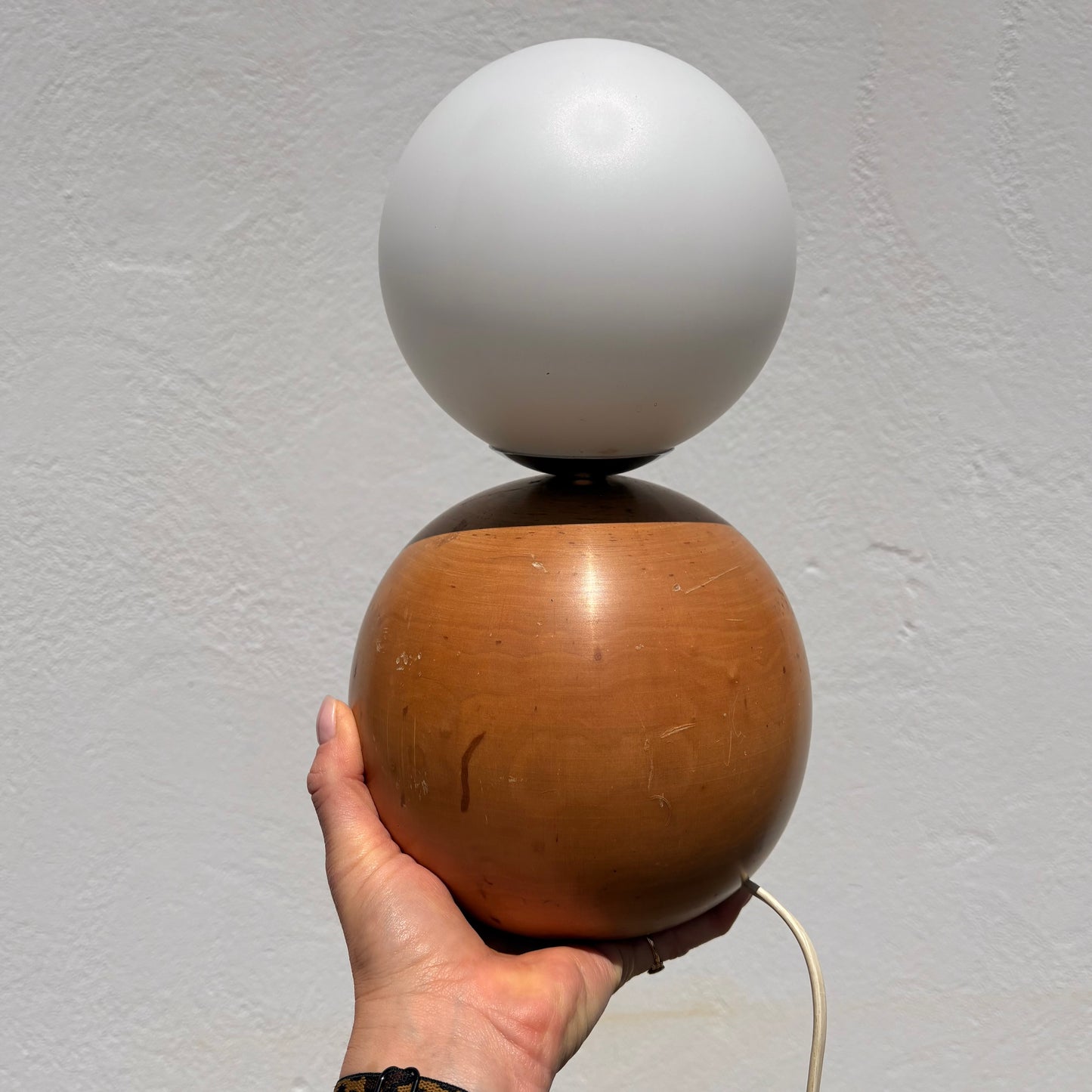 Lampe en bois tourné