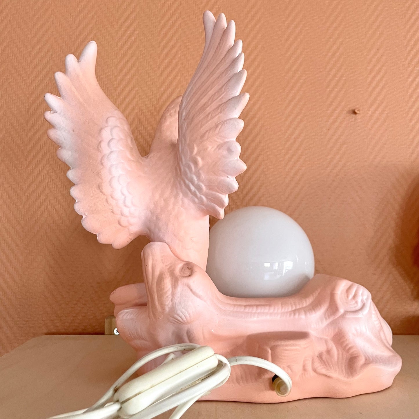 Lampe colombe rose