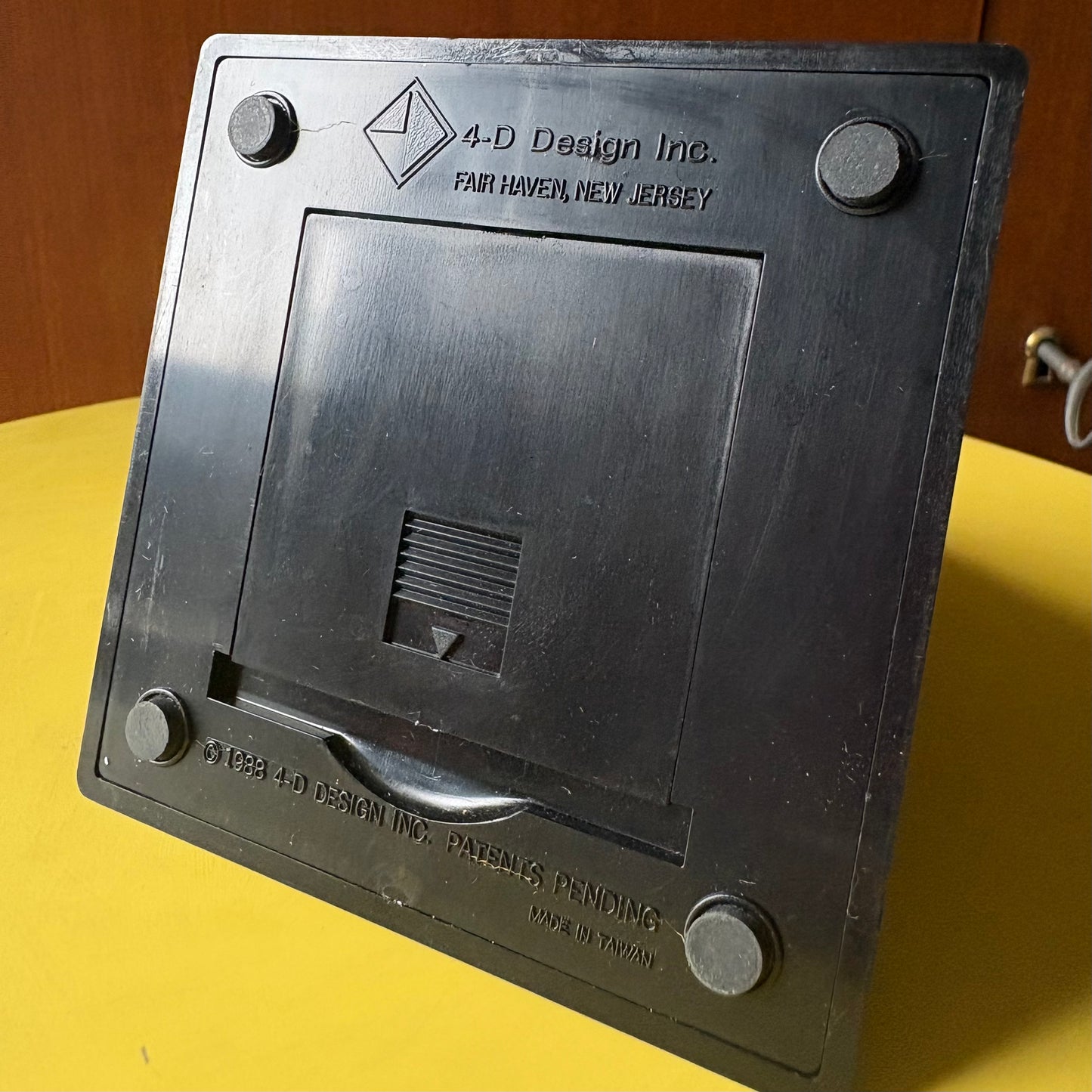 Time Pyramid Clock