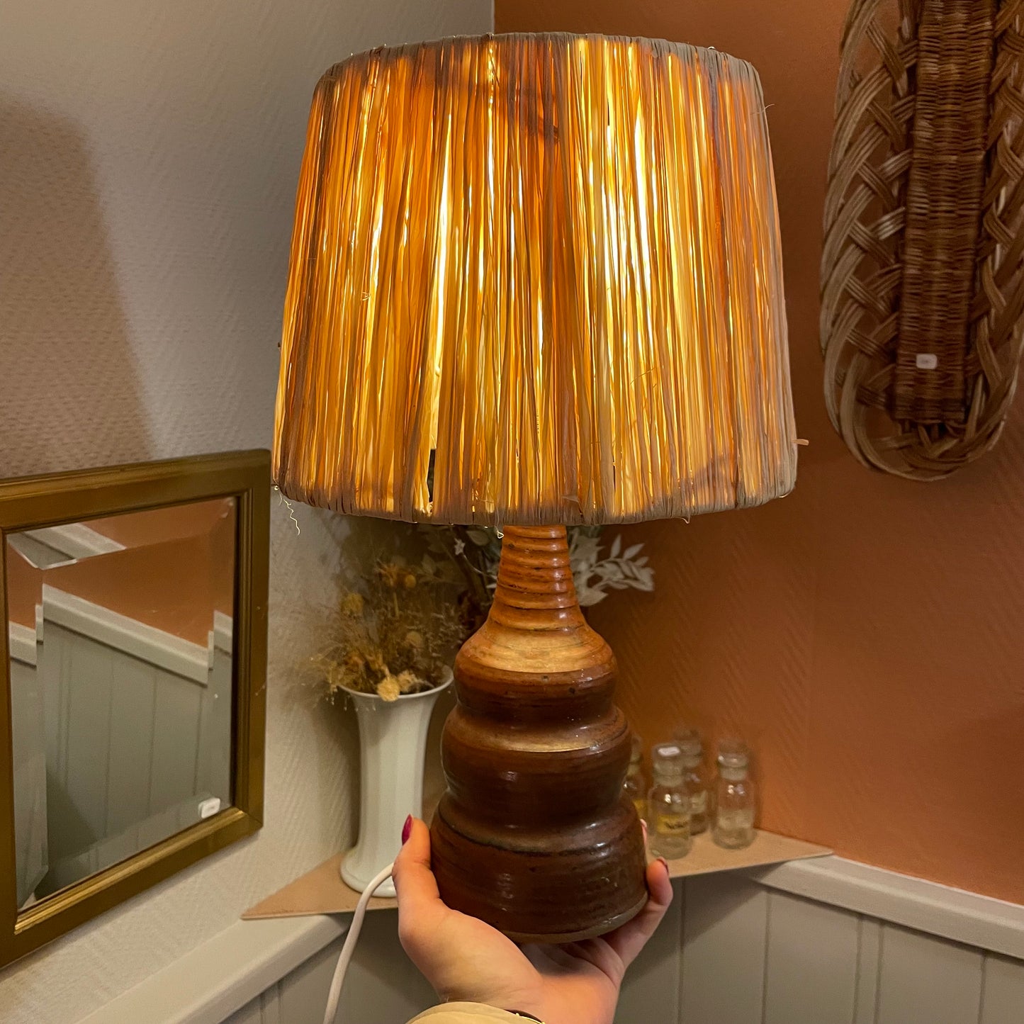 Lampe en grès artisanale