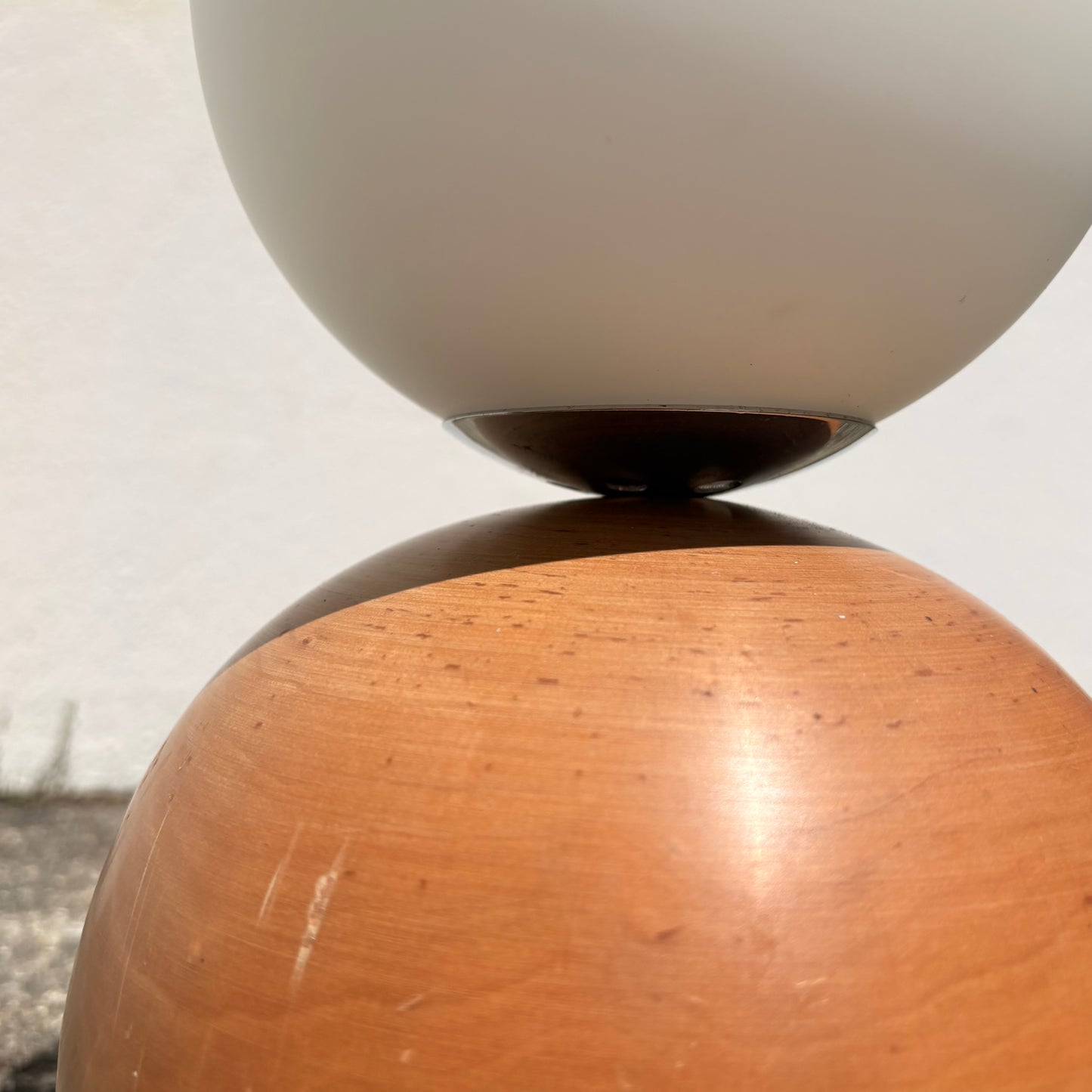 Lampe en bois tourné