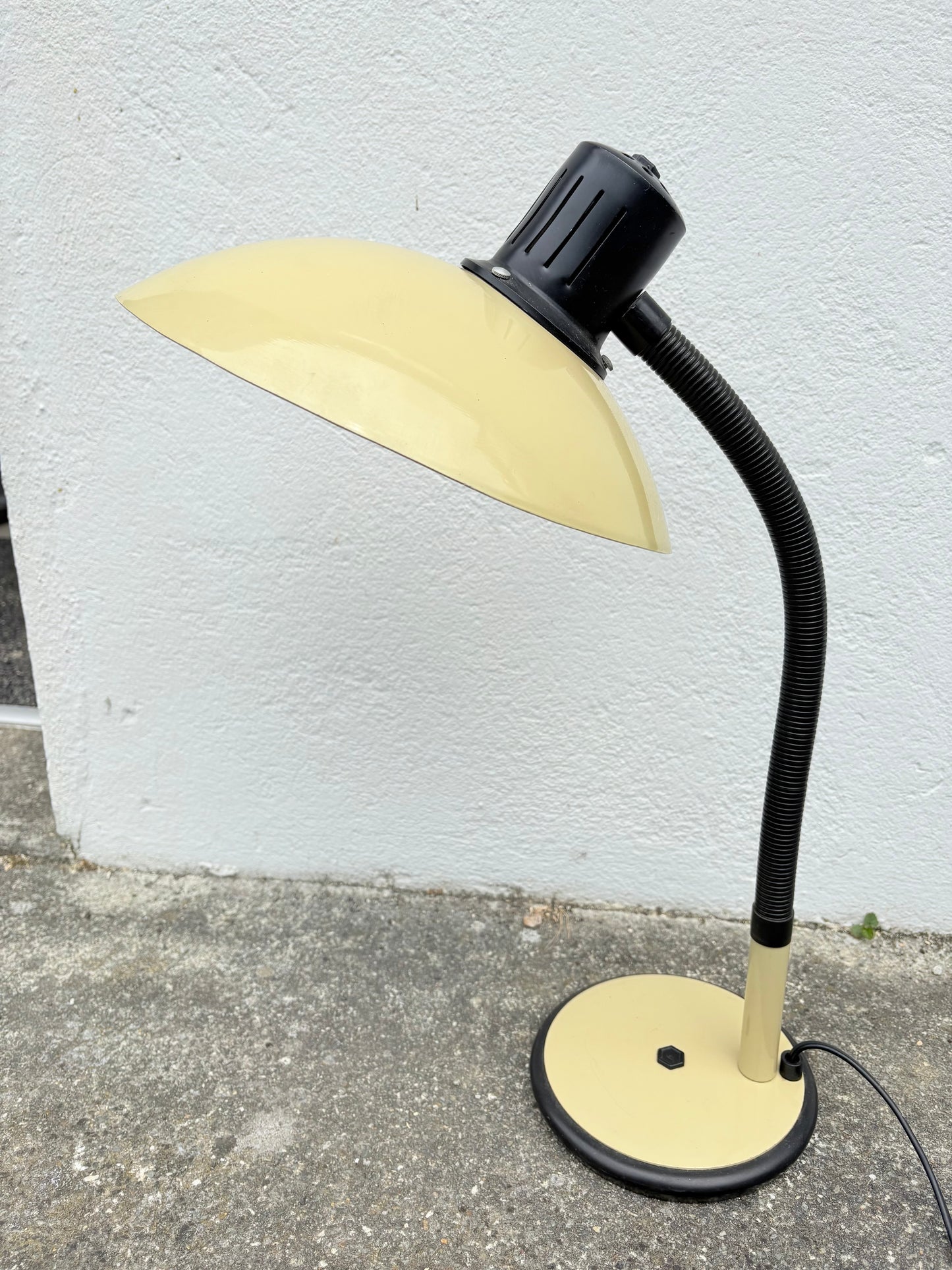 Lampe de bureau aluminor