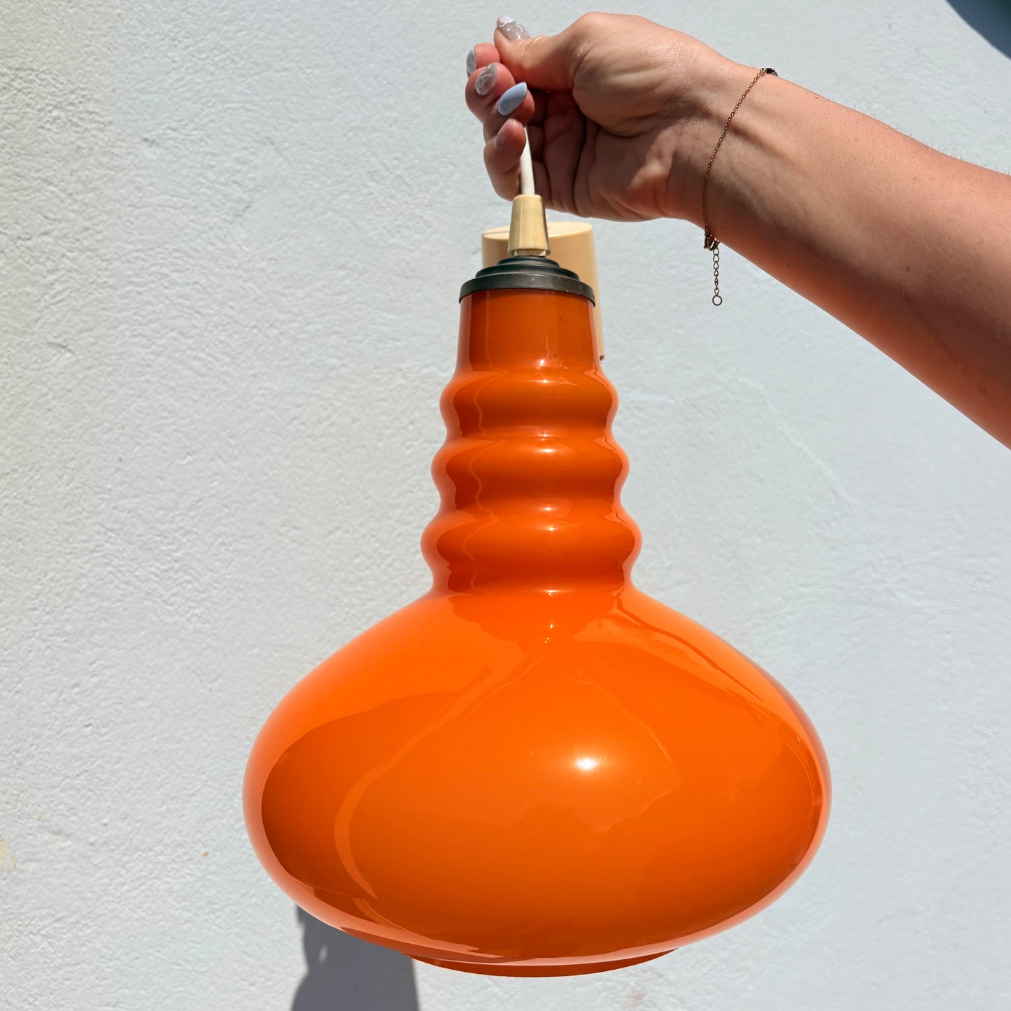 Suspension en verre orange