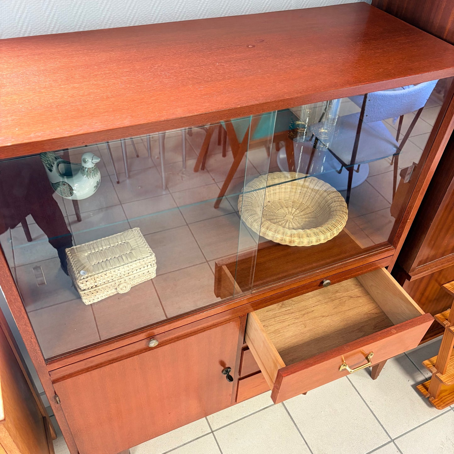 Vitrine années 60