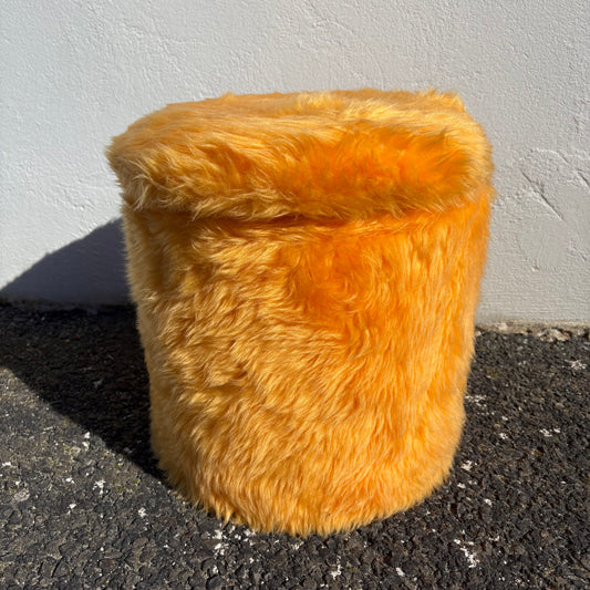 Pouf moumoute vintage