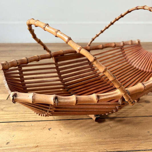 Panier en bois et bambou
