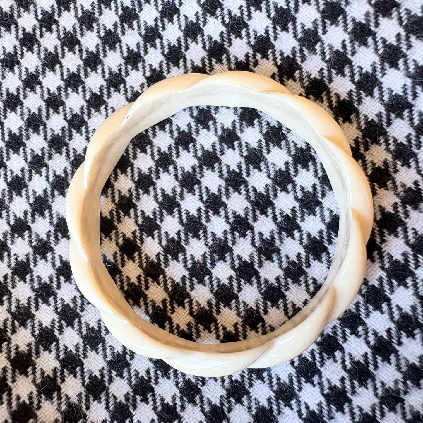 Bracelet jonc ancien