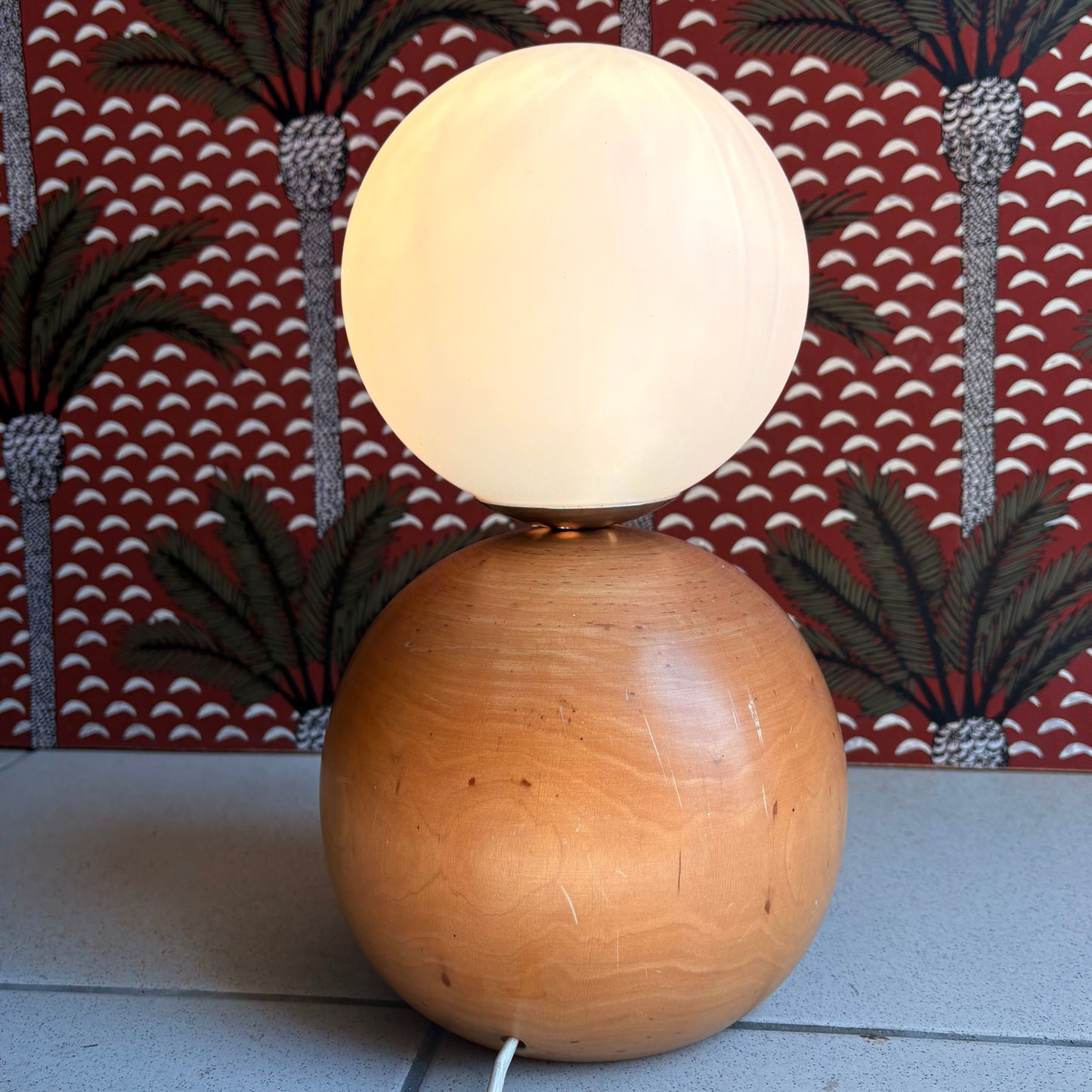 Lampe en bois tourné