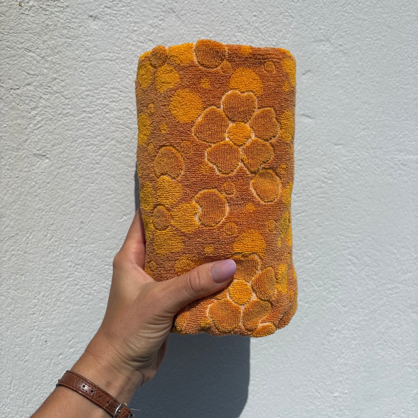 Serviettes de toilette neuves vintage