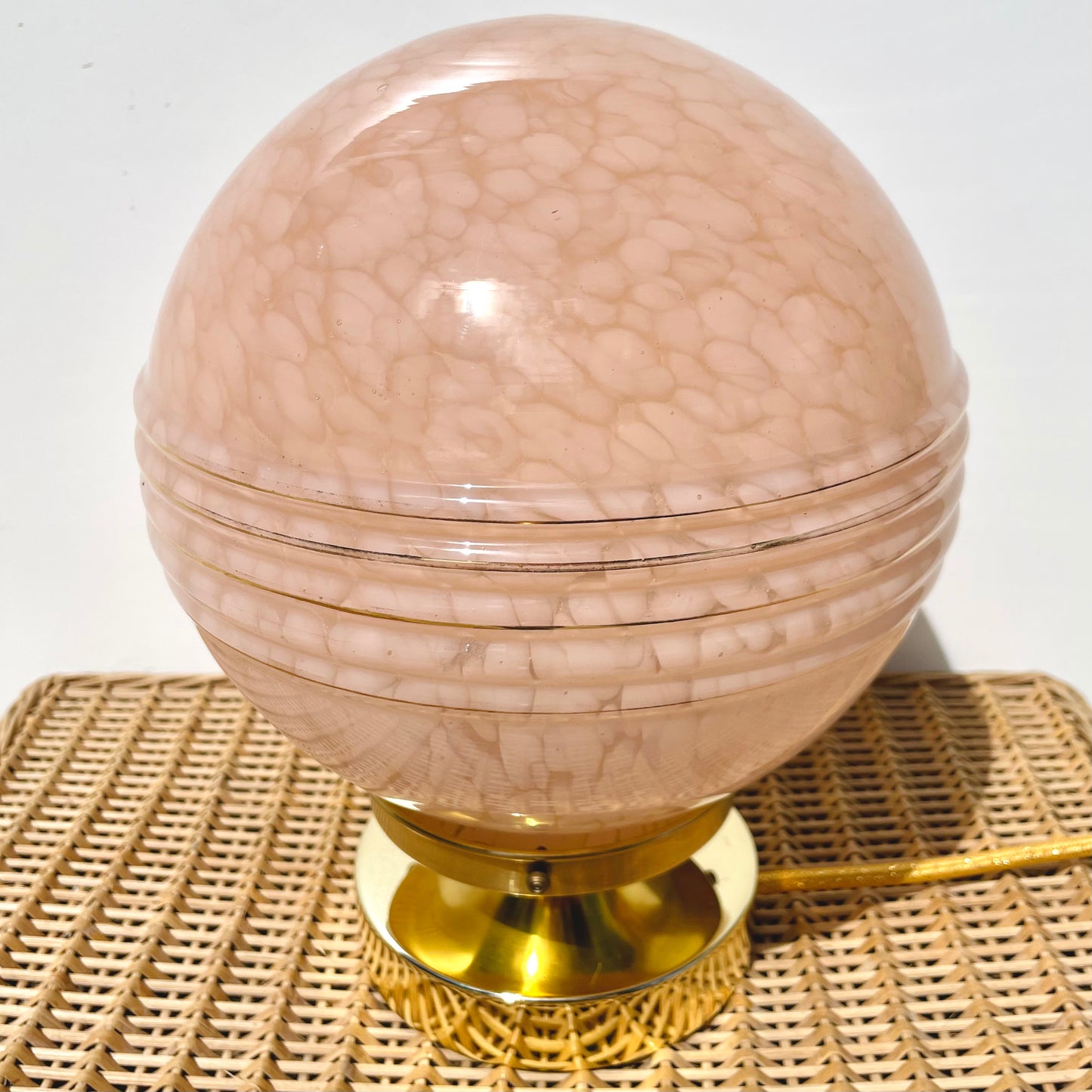 Lampe verre de Clichy rose