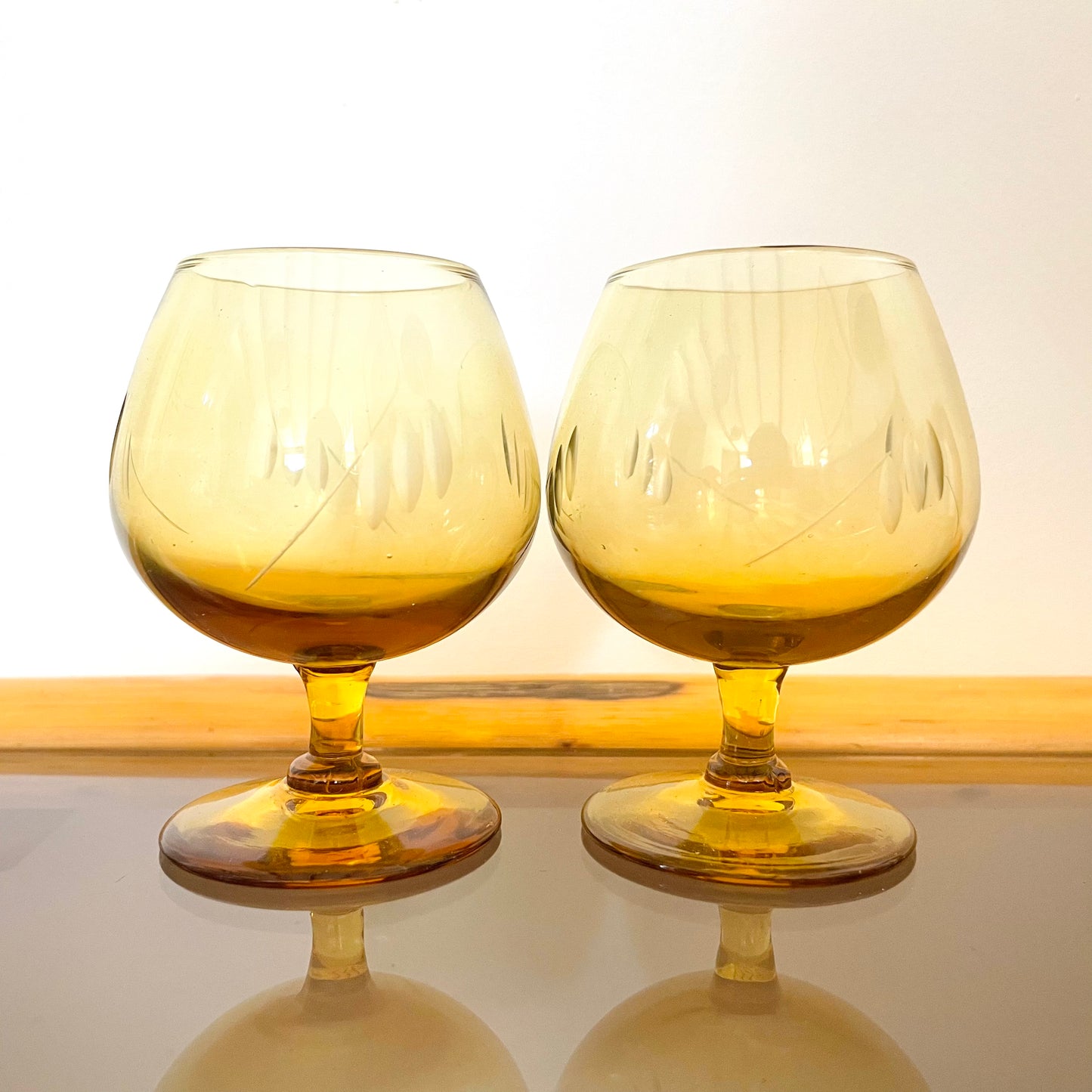 Lot de 6 verres à cognac ambrés