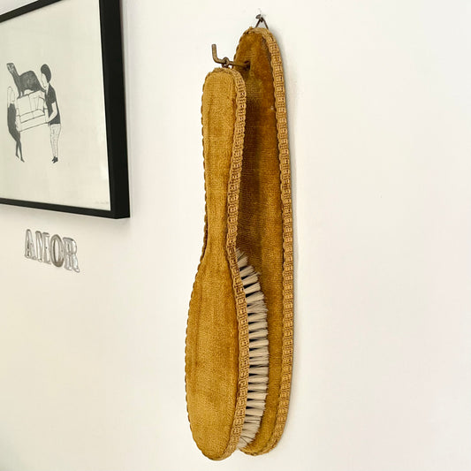 Brosse à vêtements velours
